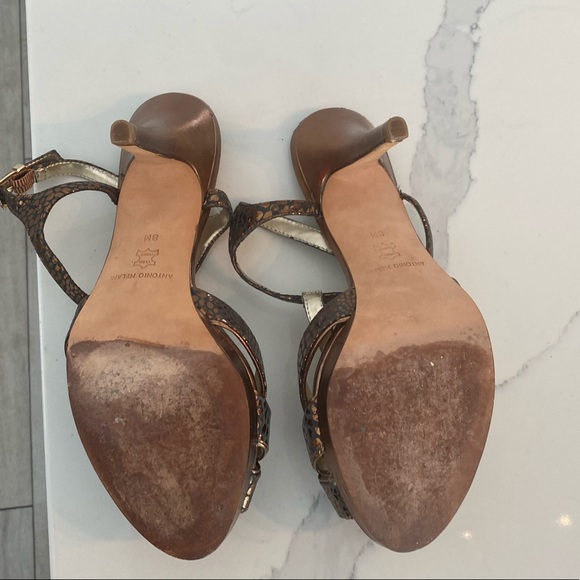 Antonio Melani Bronze embellished heels size 8 - Picture 9 of 11